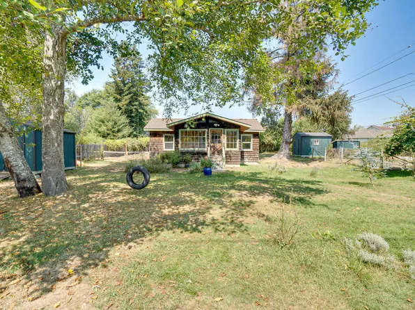 2141 Sutter Rd, McKinleyville, CA 95519