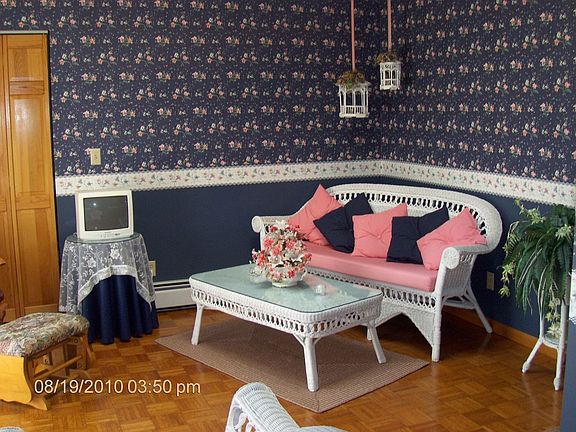 Living/Formal Dining Room