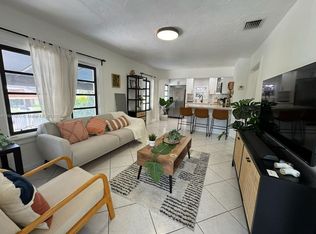 3901 SW 6th St, Miami, FL 33134