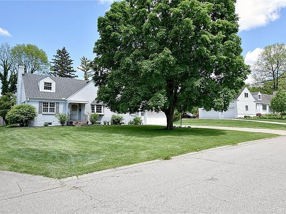 3rd image of 1117 Belvoir Ave