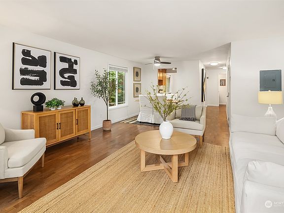 3rd image of 511 141st Avenue SE #37