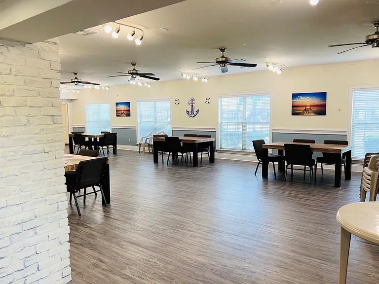 Big Bass Apartments — Photo 12