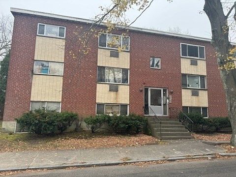 2nd image of 94 Itasca St #3