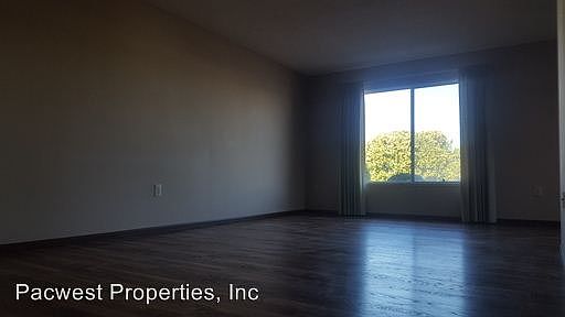 3rd image of 13608 N 98th Ave Unit G