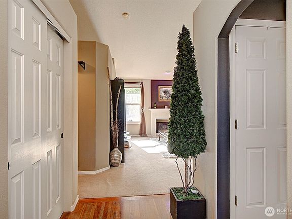 4th image of 5800 NE 41st Circle