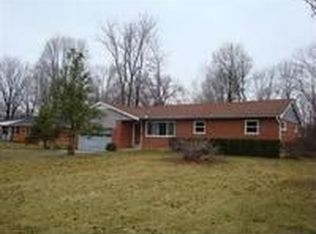 588 Sonny Ln, Cincinnati, OH 45244