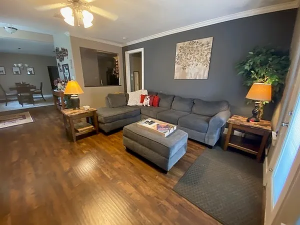 3527 Myth Ln — Photo 3