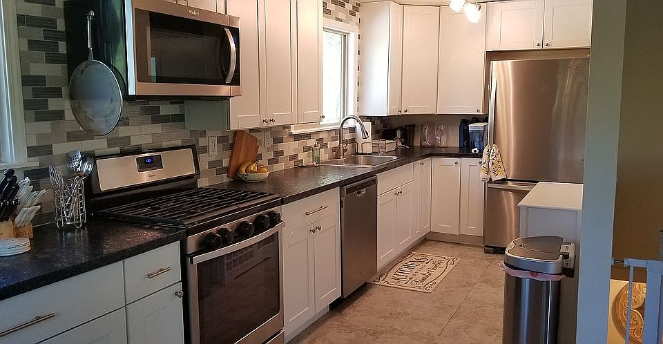 2nd image of 1277 5th Ave