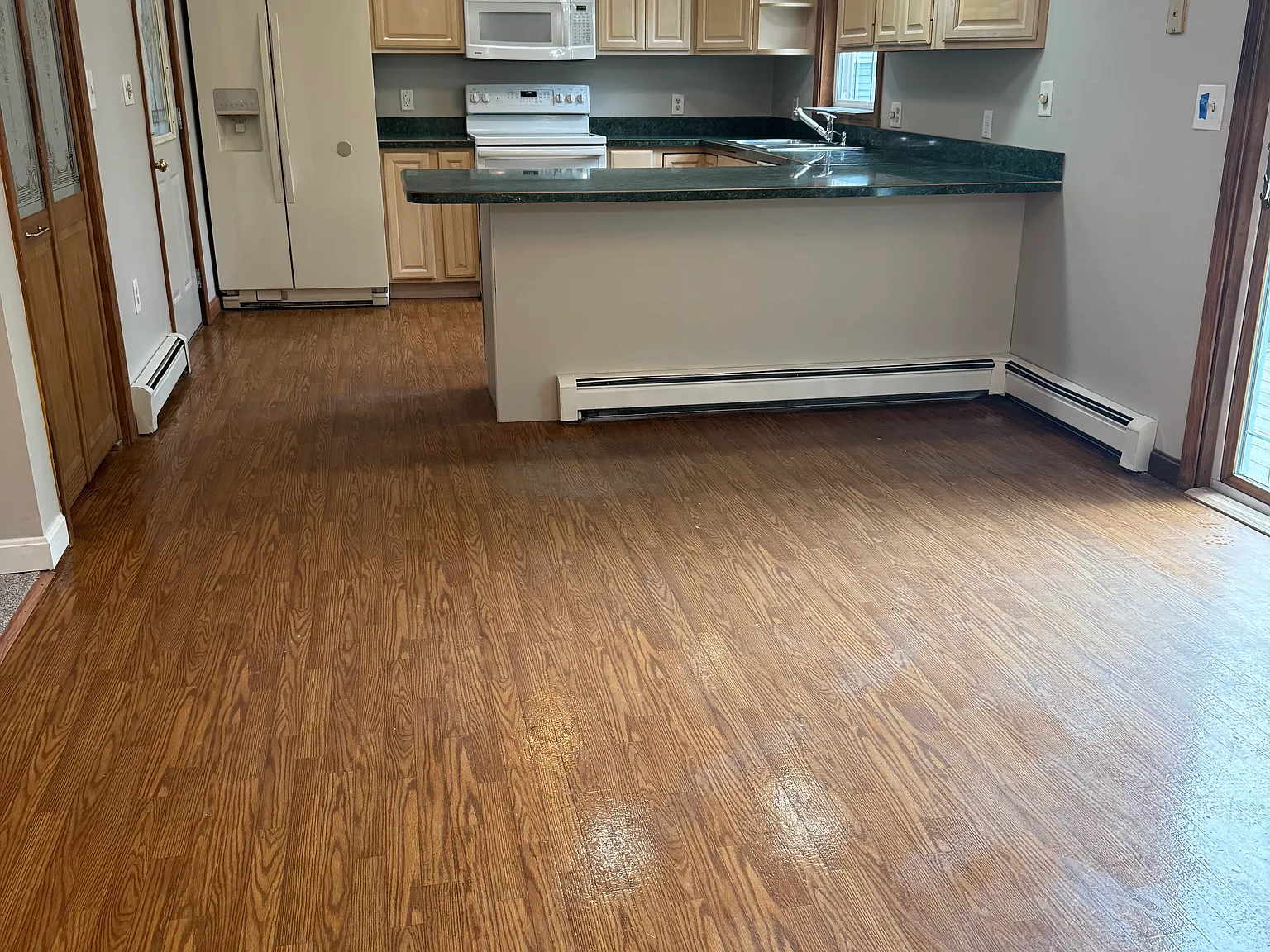 1 bed, 800 sqft, $1,750 — Photo 2