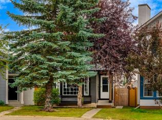 339 NW Coverdale Ct NE, Calgary, AB T3K 4J8