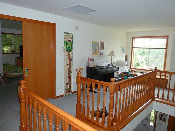 3rd image of 2486 Autumnwood Ct