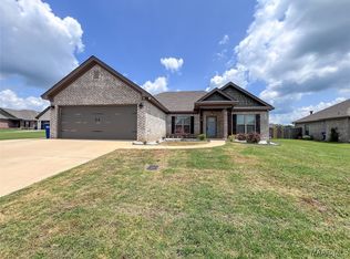 90 Grenada Ct, Wetumpka, AL 36093