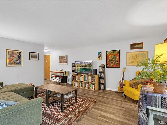 4th image of 1085 N Lafayette Street #204