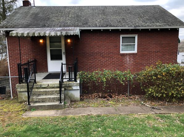 12611 Bedford Rd NE UNIT 2