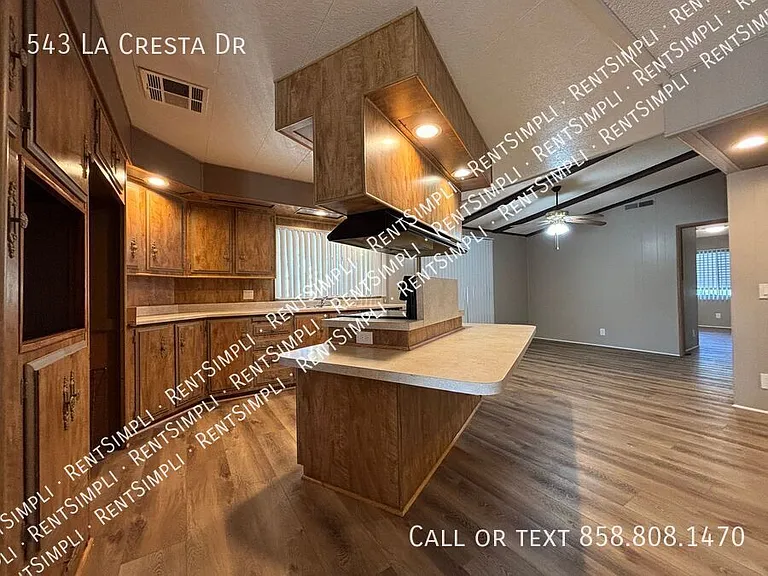 543 La Cresta Dr — Photo 7