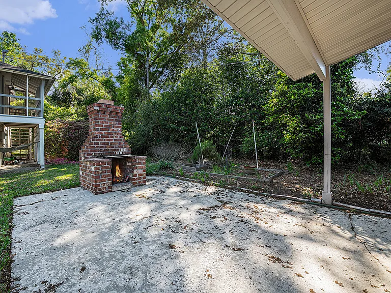 Outdoor patio with fireplace