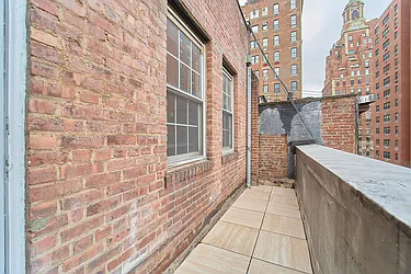 Rented by Living New York