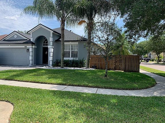 2nd image of 12902 Entrada Dr