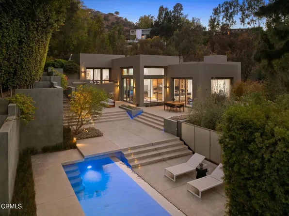 1240 Bennett Dr, Pasadena, CA 91103