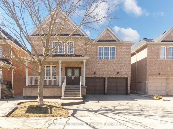 12 Humbolt Cres, Brampton, ON L7A 3G7