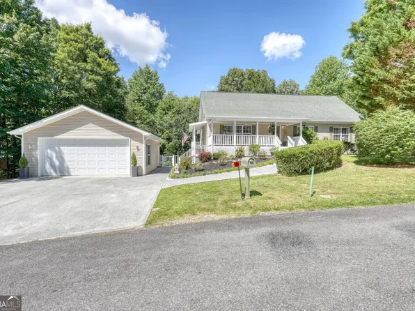 28 Shaun Ln, Blairsville, GA 30512