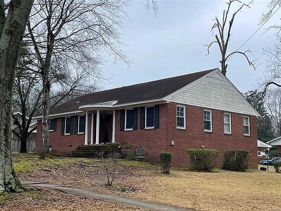 2nd image of 623 S Meridian St