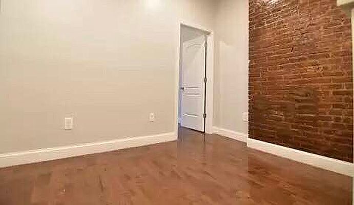 2nd image of 1901 Amsterdam Ave #3C