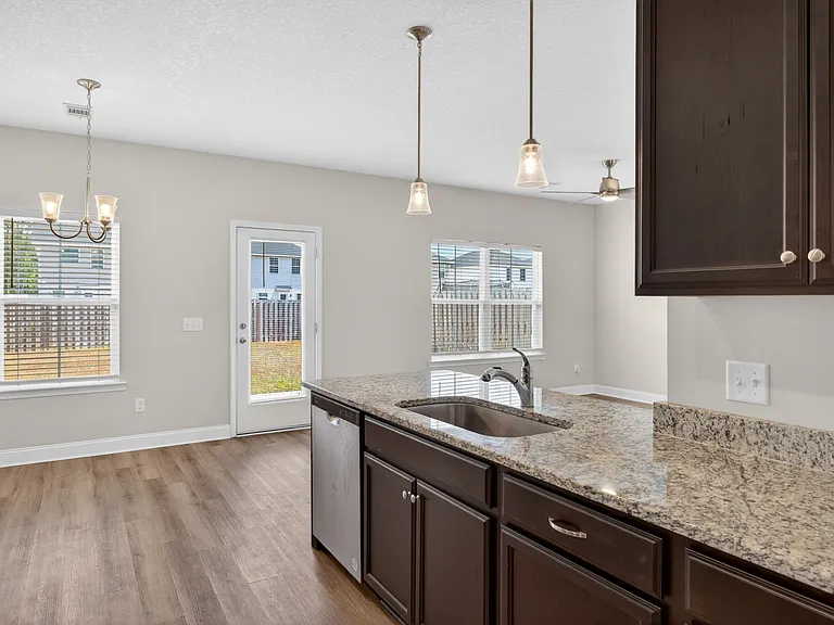 1026 Grayson Ave — Photo 11
