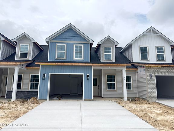 3rd image of 483 Timbercrest Circle SE