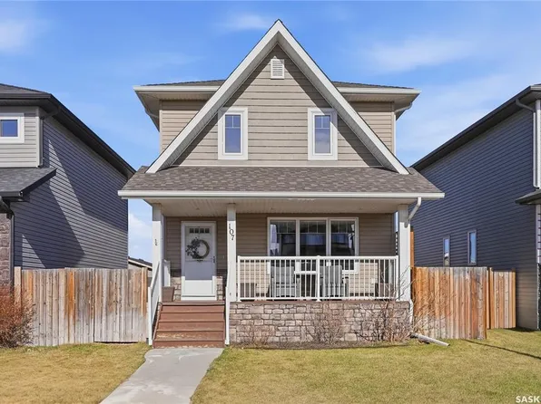 107 Langlois WAY, Saskatoon, SK S7T 0N6