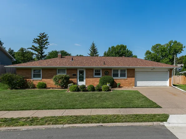 2229 W Hayes St, Davenport, IA 52804