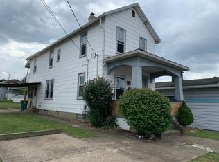 210 Latimer Ave, Strabane, PA 15363