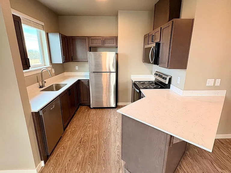 Introducing Dry Canyon Redmond's newest Luxury Apartments — Photo 98