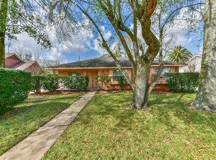 131 Viceroy Dr, Houston, TX 77034
