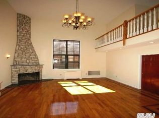 18936 37th Ave #2, Flushing, NY 11358