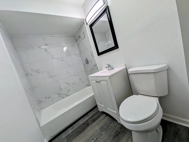 2705 Canterbury Ln #2705 — Photo 8