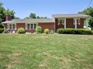 6124 Oak Grove Rd, Kansas City, KS 66106