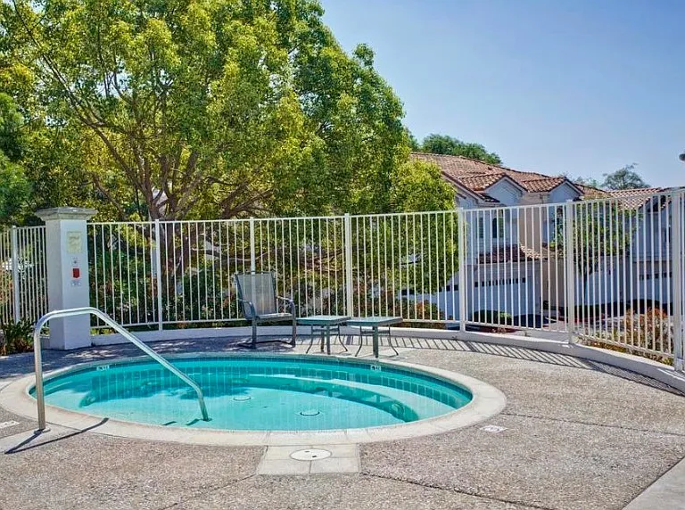 1888 Matin Cir — Photo 81