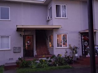 9703 Holly St, Oakland, CA