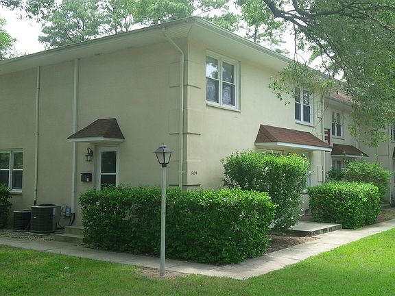 Apt 1B