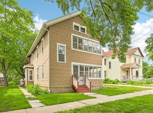 1211 S Jefferson St, Lockport, IL 60441