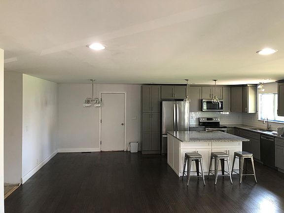 Kitchen and dining area