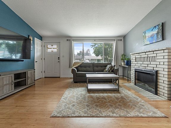 4th image of 4208 Pepperwood Dr