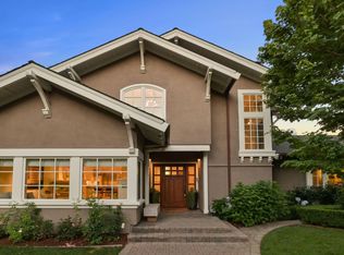 19 Perry Ave, Menlo Park, CA 94025