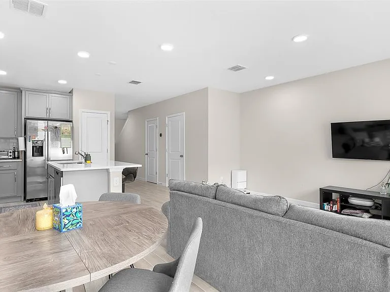 5070 Rain Shadow Dr — Photo 11