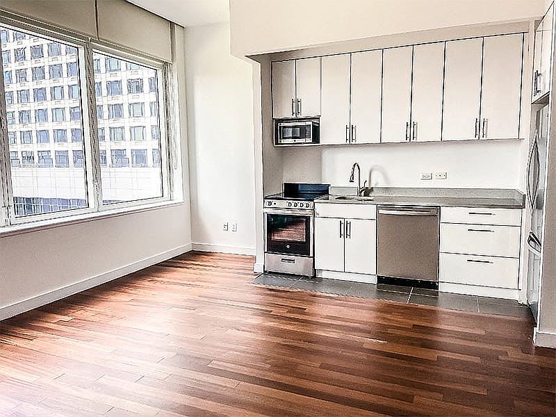 1st image of 606 42nd St #807