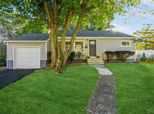 42 Arden St, Somerset, NJ