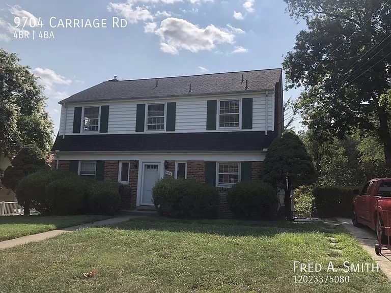 9704 Carriage Rd — Photo 1