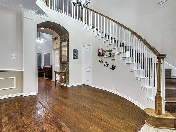 3rd image of 12003 Lante Cir