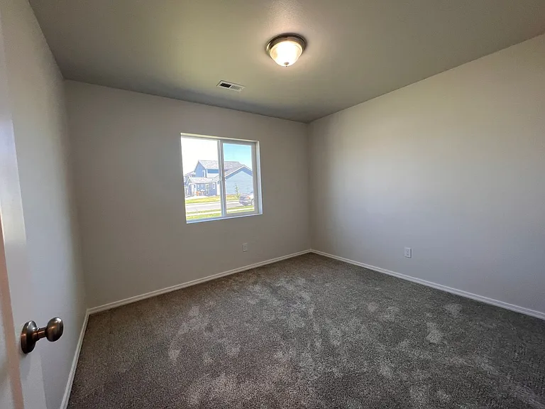 1416 S Madison St — Photo 16